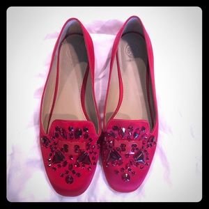 Tory Burch red satin Carmina loafers size 9.5